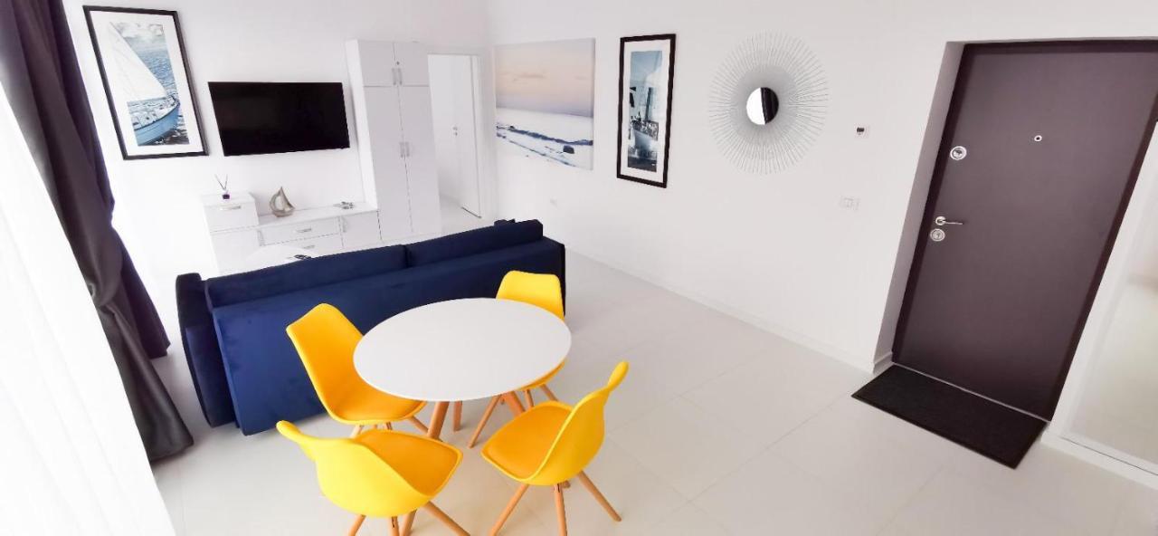 Oxygen Neptun By Boutique C5 Apartment Exterior photo